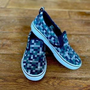 Boys Skechers slip-on, Sz 2